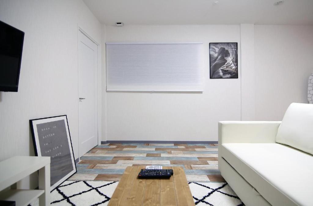 Kino浅草 Apartman Tokió Kültér fotó